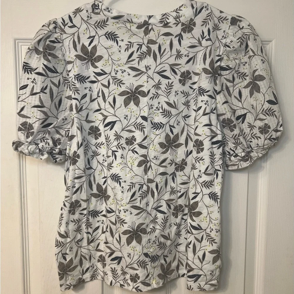 LOFT Outlet White Base Puff Sleeve Shirt w/Botanical Leaf Pattern Size Large